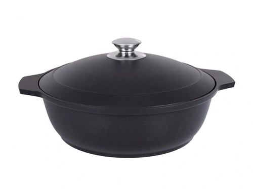 Кастрюля-жаровня 3 л с антипригарным покрытием с крышкой Kukmara (Традиция), ж30а 50мг 1 шт.