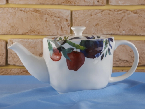 Чайный набор Fruits Line: чайник 1,3 л, чайные пары 2 штуки 250 мл, Plover 1 шт.