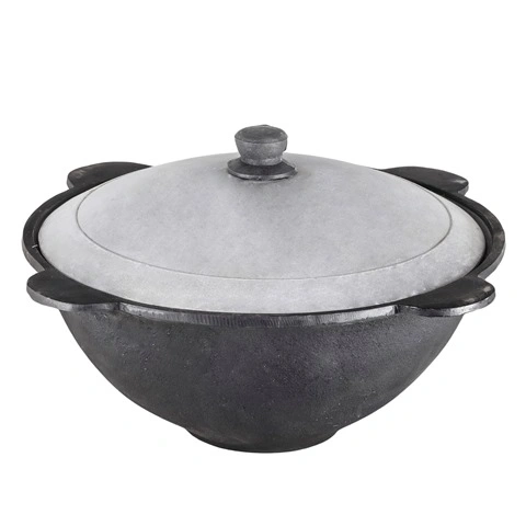 Казан чугунный DAVR METALL с крышкой, плоское дно, 12 л 1 шт.