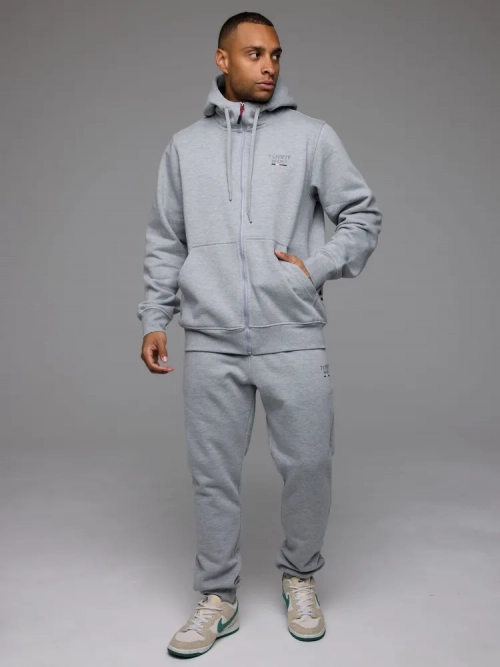 Костюм спортивный tommy sport 1 шт.